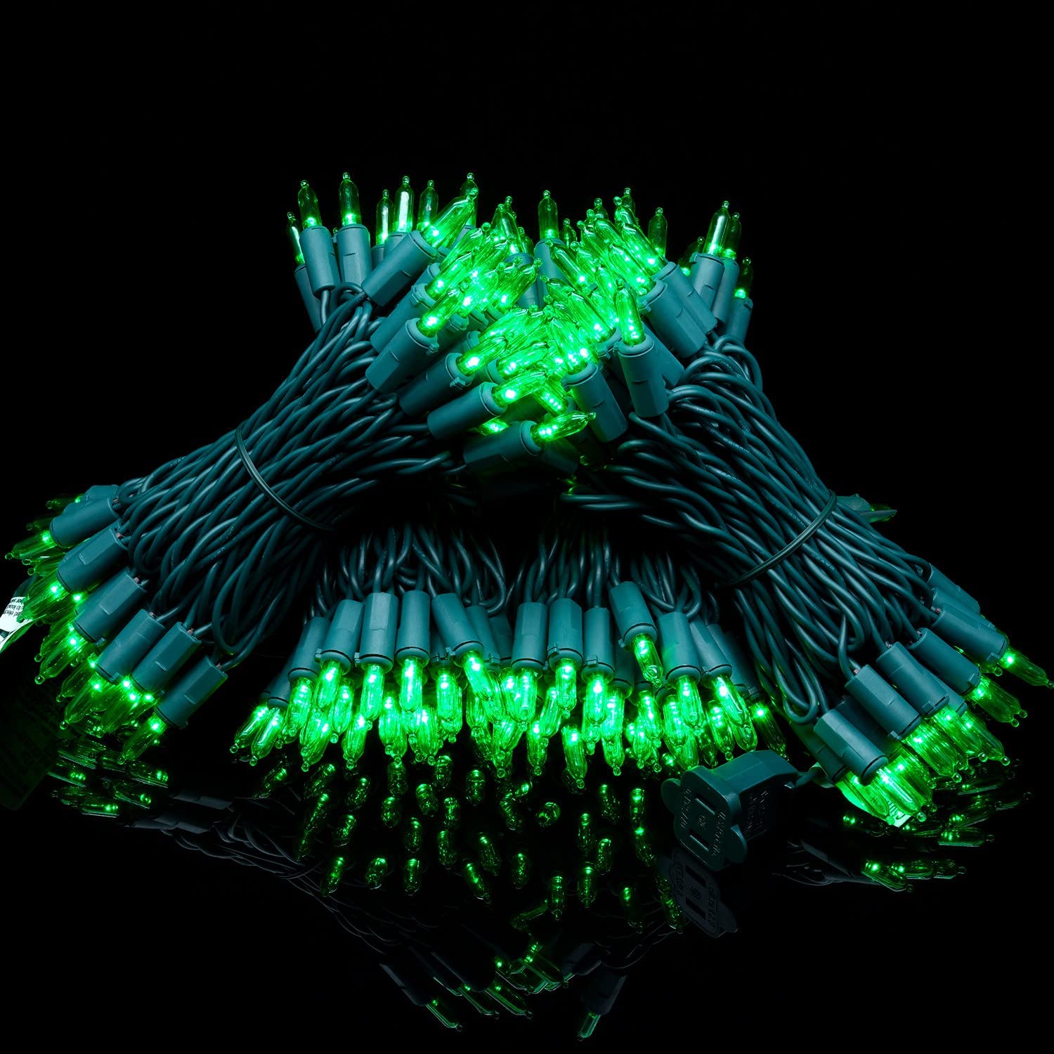 YULETIME 200 Count Green LED Christmas Lights, 66 Feet Green Wire